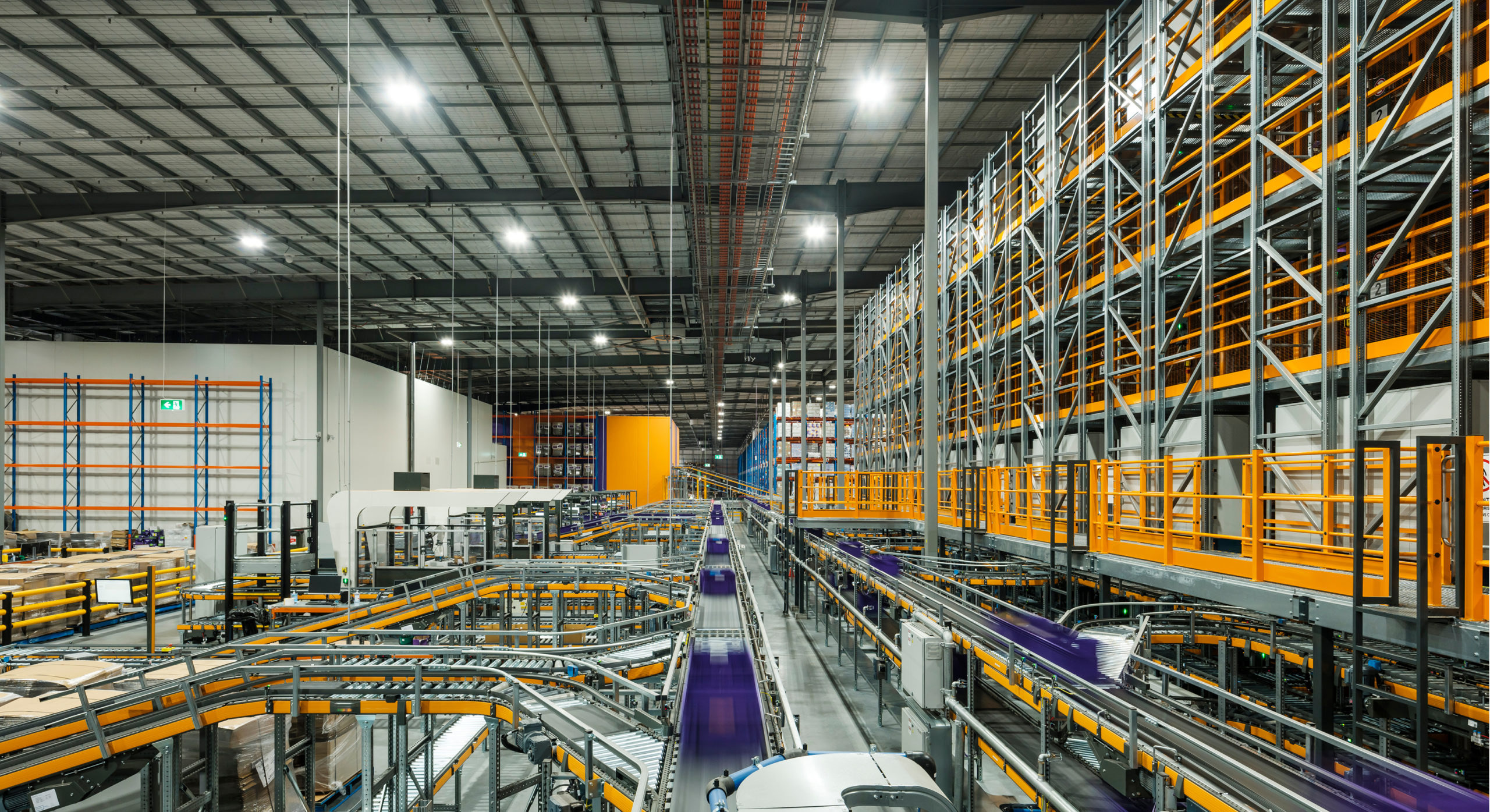 Sigma Healthcare Annual report 2022 photography by MDM Design.